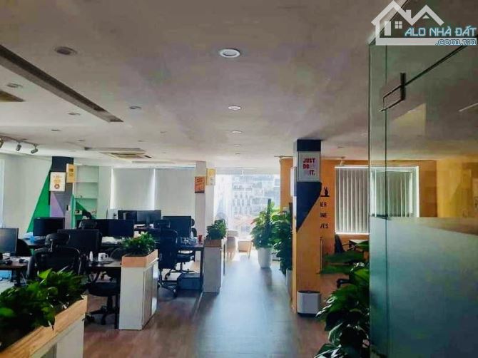 SIÊU PHẨM  LÔ GÓC TRẦN THÁI TÔNG CẦU GIẤY 134m 69 TỶ MT 11.3m 9 TẦNG KINH DOANH DÒNG 120TR - 3