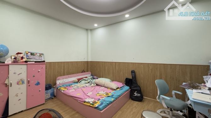 GIÁP TÂN PHÚ GẦN LÊ TRỌNG TẤN- NHÀ ĐẸP 3 TẦNG 72M2(4.5x16)- HẺM XE TẢI THÔNG. CHỈ 6 TỶ XÍU - 3