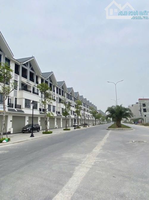 Cần bán biệt thự khu đô thị hinode royal park - 3