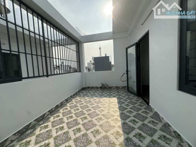 KHU VỰC HOT NGAY HƯƠNG LỘ 2 - NGANG KHỦNG 5M7 - ĐẦU TƯ SINH LỜI GIÁ CHỈ : 6 TỶ 3 - 3