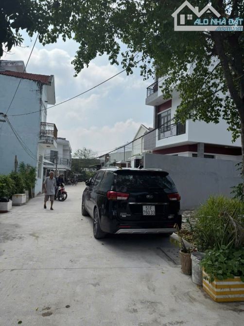 - 169m2 ngang đẹp 7m : Giá 28,5tr/m2  - Đất full thổ cư , khu dân cư hiện hữu, xây dựng tự - 3