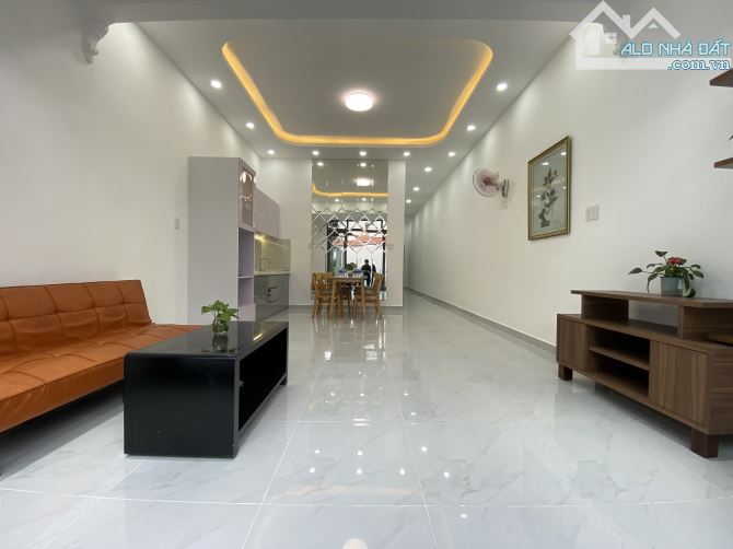 NHÀ MỚI LUNG LINH - LÀNG TĂNG PHÚ - LÊ VĂN VIỆT - 110m2 3PN - NHỈNH 5 TỶ - 3
