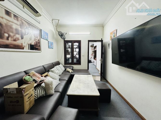 Bán Nhà Thái Hà, Gần Thái Thịnh, Cầu Vượt Láng Hạ, Hồ Thành Công, Đống Đa. 92 m2. 19 Tỉ - 3