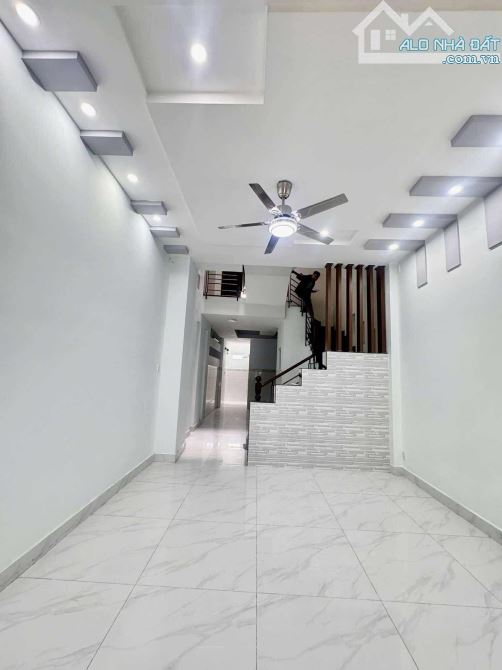 🏡 BÁN NHÀ GIÁ RẺ 3 TẦNG – NGUYỄN THỊ BÚP, QUẬN 12–HẺM NHỰA 6M–67M2–CHỈ 4.65 TỶ–SỔ RIÊNG - 3