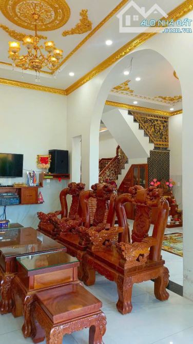 Chỉ 5.1 tỷ nhà 10x41 mái Nhật 1tr 1 lầu chủ tặng full nội thất gỗ Đỏ ở ấp Rừng Dầu xã MHB - 4