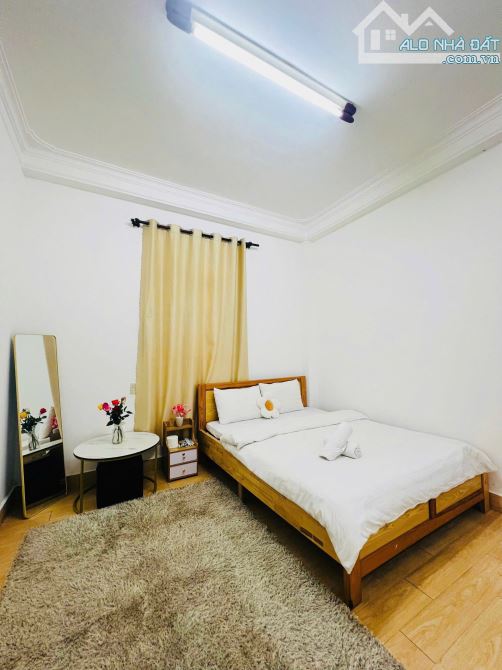 Bán Gấp Nhà Sân Vườn 219m2 Ngang 11m Kinh Doanh Lưu Trú Tốt Cách Chợ Đà Lạt Chỉ 1km - 4
