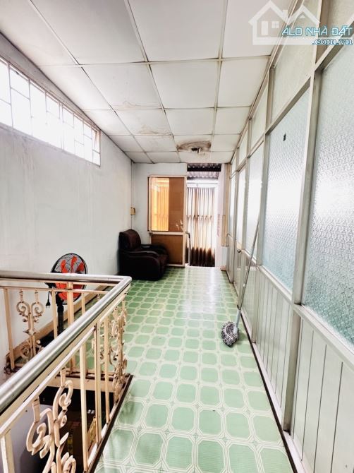 Bán nhà đẹp 3 tầng, 64m2, Thống Nhất, P15, Gò Vấp, SHR, 6.5tỷ - 4