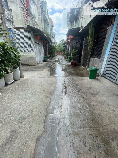 CẦN BÁN NHÀ GẤP, HẺM XE HƠI THỚI AN QUẬN  12, DT 52 M2, (3.6× 15), 3 TẦNG, NHÀ ĐẸP KIÊN CỐ - 4