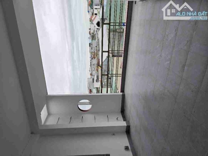 SẬP HẦM BÁN NHÀ MẶT TIỀN NGUYỄN TẤT THÀNH - QUẬN THANH KHÊ - ĐÀ NẴNG - 4