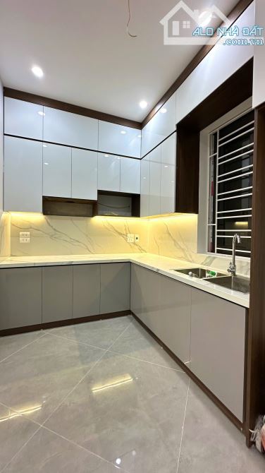 BÁN NHÀ PHỐ KIM NGƯU – HAI BÀ TRƯNG, NGÕ THÔNG GẦN ĐƯỜNG Ô TÔ, NHÀ 4 TẦNG NỘI THẤT ĐẸP. - 4