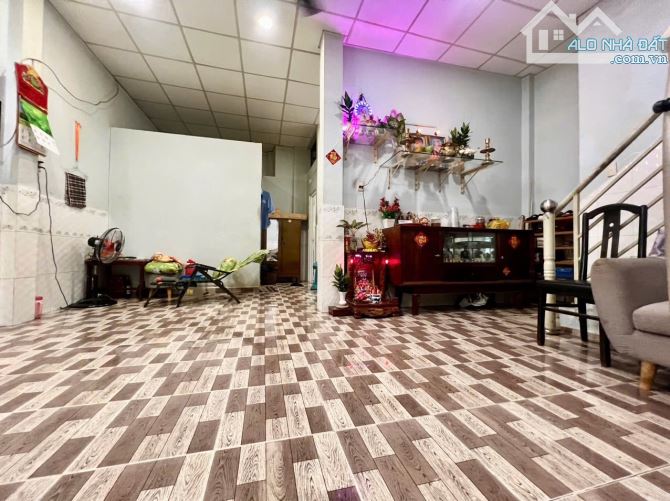 3TY5 -NGUYỄN HỮU HÀO - KHU ĐƯỜNG SỐ 41 TT QUẬN 4 - 2 TẦNG KIÊN CỐ - 4