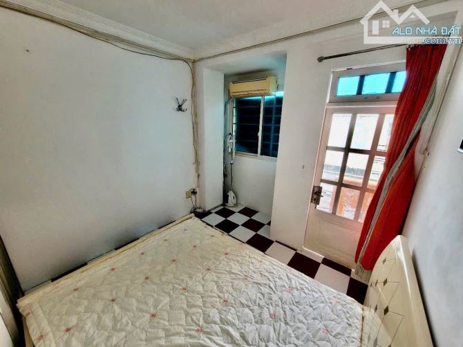 3.2 Tỷ - BÁN NHÀ Q4 KÈO THƠM Căn góc 2MT HẺM kinh doanh mua bán gì cũng được Mặt Tiền Hẻm - 4