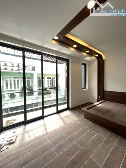 bán nhà tân phú-gần chợ tân hương-2 lầu-1 trệt -56m2-4 phòng ngủ-4 nhà vệ sinh - 4