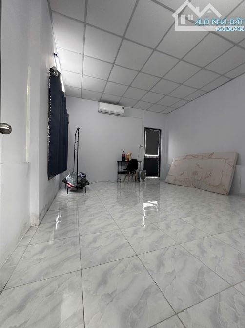 BÁN NHÀ ĐƯỜNG 3 THÁNG 2 QUẬN 10, 34M2 5 LẦU 4PN, DOANH THU 16 TRIỆU, T CHỈ 5.X TỶ - 4