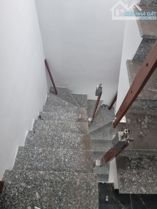 Anh Bạn gửi bán nhanh nhà TT QUẬN HÀ ĐÔNG 30 m 5 Tầng Mặt tiền 3,2 m chỉ 8,65 Tỷ. - 4