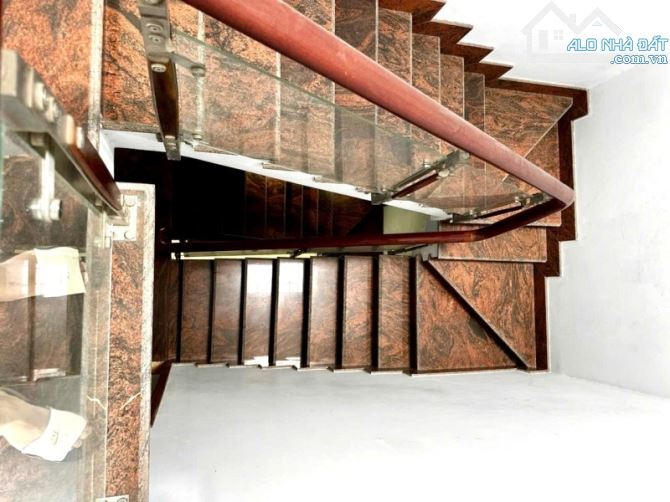 🏠 BÁN NHÀ ĐẸP – Ô TÔ NGỦ TRONG – SHR – CHỈ 4.25 TỶ (TL) - 4