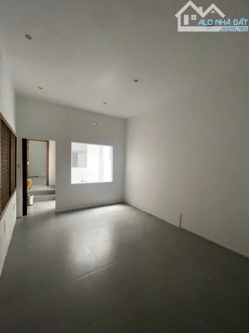 Nhà đường Phạm Ngọc Thạch Thông ra Trương Quyền, Quận 3  khu đang có hợp đồng thuê lâu dài - 4