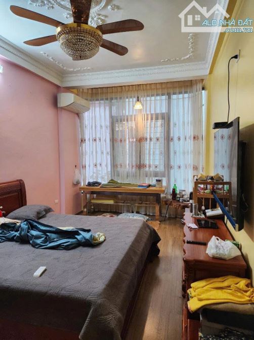 Bán nhà riêng phố Thái Hà - Đống Đa - Hà Nội - Dt48/52m * 5T (KCBT) - 12 tỷ - Sẵn sổ