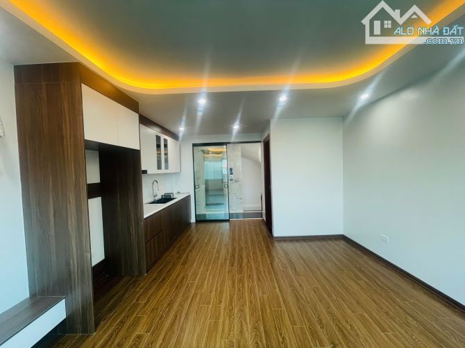 Hiếm! Nhà cực đẹp 45m2x7T thang máy. Phân lô, vỉa hè, ô tô tránh phố Đội Cấn, Vĩnh Phúc. - 4