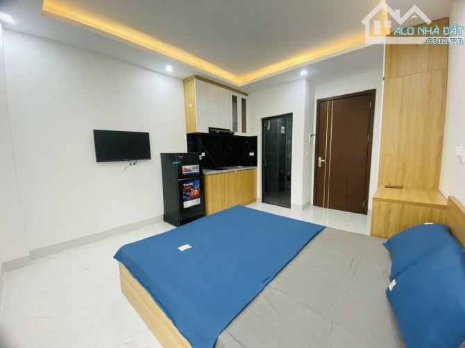 BÁN TÒA NHÀ DÒNG TIỀN KHỦNG PHỐ ĐÊ LA THÀNH,BA ĐÌNH, DT 102M2 * 8 TẦNG* GIÁ 38.5 TỶ - 4
