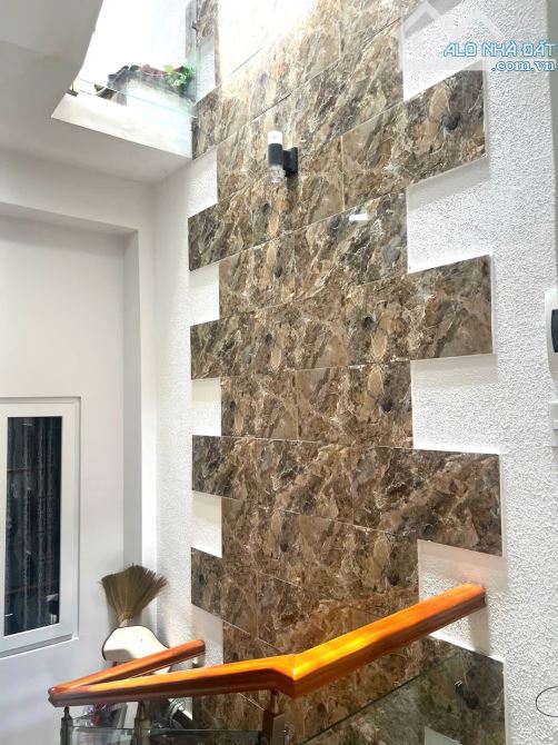 NHÀ 3 TẦNG MỚI ĐẸP GẦN BIỂN GIÁ TỐT_LÊ VĂN THỊNH_DT 75M2_NGANG 5M_CHỈ 6.65 TỶ - 4