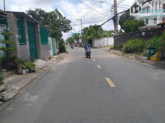 Nhà bán, Dt 75m2, 2 tầng, giá 8,3 Tỷ, Đường số 1 Cư Xá Điện Lực, P.Trường Thọ, Tp Thủ Đức - 4