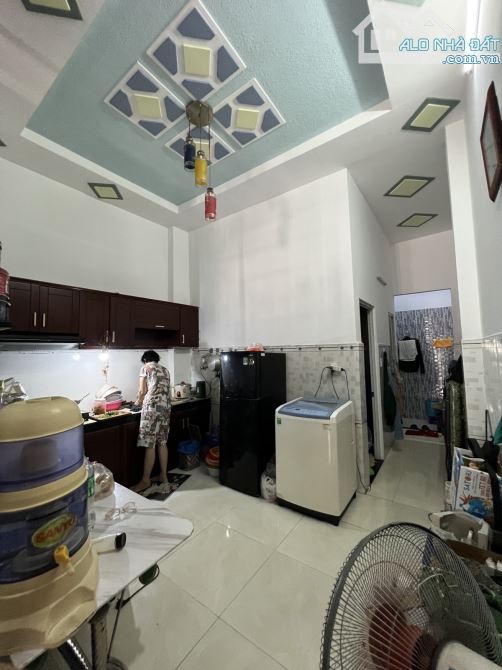 NHÀ 2 TẦNG HIỆP THÀNH 13 - 60M2 SHR PHÁP LÝ SẠCH - GIÁ 4T250 - 4