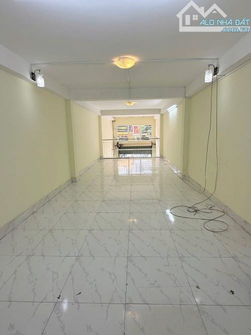 Nhà Cho Thuê Vị Trí Kinh Doanh MT Quận 3 - 5