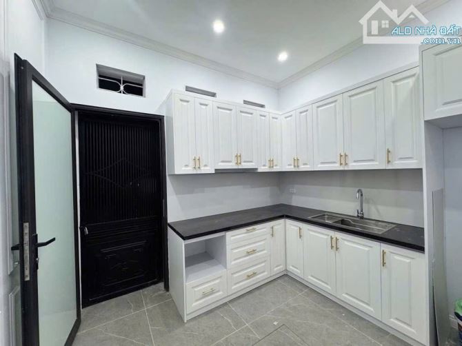 PHÂN LÔ VIEW HỒ LĨNH NAM MAI ĐỘNG 50M 5 TẦNG MT 3.5m VỈA HÈ OTO TRÁNH THANG MÁY KINH DOANH - 5