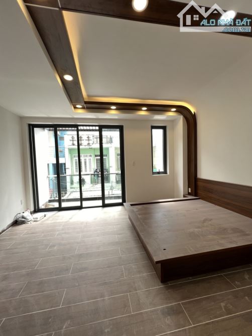 bán nhà tân phú-gần chợ tân hương-2 lầu-1 trệt -56m2-4 phòng ngủ-4 nhà vệ sinh - 5