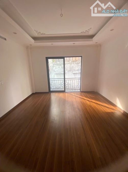 TRẦN KHÁT CHÂN , 30M² , NHÀ MỚI , 3PN ĐỦ CÔNG NĂNG , GIÁ MỀM , GẦN Ô TÔ , 6,2 TỶ - 5