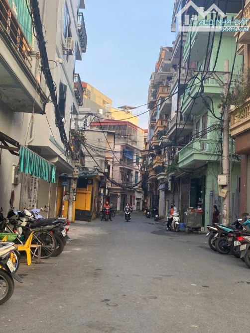 BÁN NHÀ 52M2 NGÕ Ô TÔ TRÁNH VŨ TÔNG PHAN, 2 MẶT THOÁNG, VỈA HÈ, SÁT PHỐ, KINH DOANH, 15.8T - 5