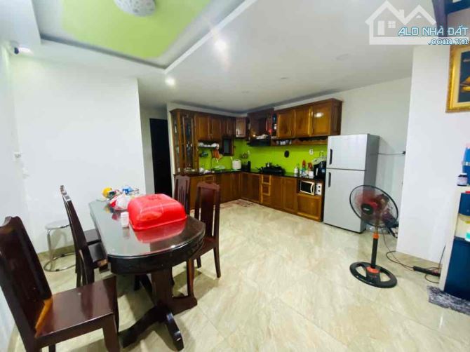 Bán nhà Nguyễn Thúc Trâm, 2 mặt tiền trước sau – lề rộng – 3 mê – sổ vuông, 9.2 tỷ - 5
