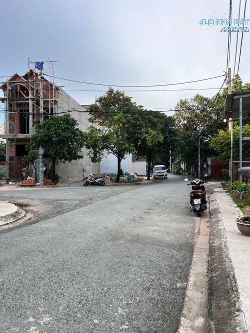 LÔ ĐẤT ĐẸP TRỊNH THỊ MIẾNG THỚI TAM THÔN HÓC MÔN GIÁ RẺ 4.1 TỶ - 5