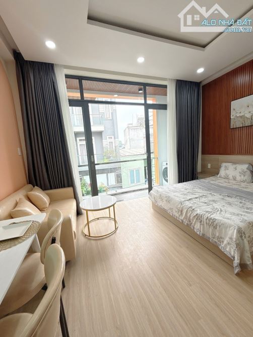 TOÀ CHDV CAO CẤP 96m2 5 TẦNG - DOANH THU 90 TRIỆU/THÁNG⇔5.8%/NĂM - 5