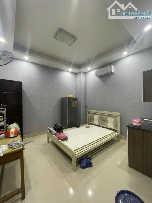 CẦN BÁN NHÀ 5 TẦNG ĐANG KHAI THÁC CĂN HỘ DỊCH VỤ – TRUNG TÂM QUẬN 3 – LÊ VĂN SỸ - 5
