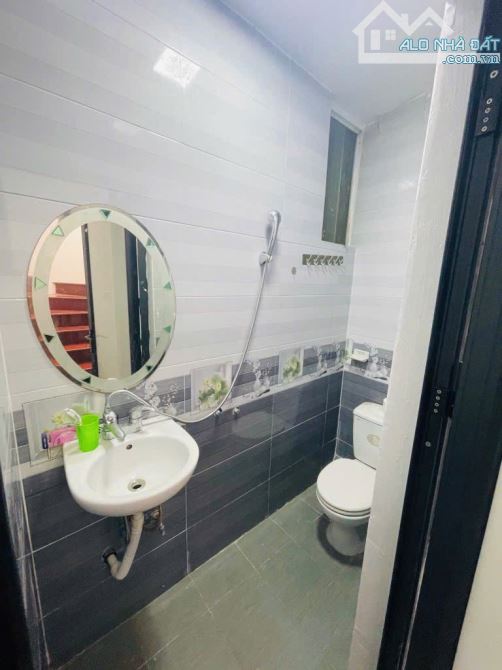BÁN NHÀ PHỐ NGUYỄN LÂN – 42M², 5 TẦNG, CHỈ 7.6 TỶ. - 7
