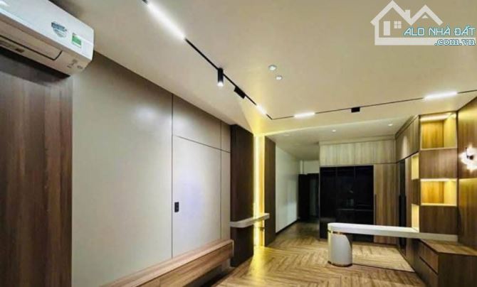 Bán nhà 7 tầng tuyến 2 Lê Hồng Phong , Gua Viên , Ngô Quyền - 6