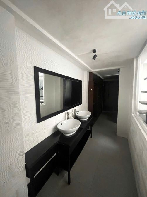 Nhà đường Phạm Ngọc Thạch Thông ra Trương Quyền, Quận 3  khu đang có hợp đồng thuê lâu dài - 6
