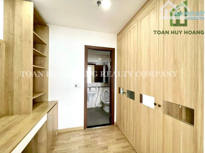 🚢 Căn Hộ 3 Phòng Ngủ View Sông Hàn ở Blooming Tower - A1376 English Below - 8