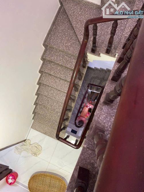 Nhà 3 tầng đường THỚI AN 13, phường THỚI AN, Q12, dt 61m2 (4,5mx14m), Hẻm Ôtô GIÁ 5,5Tỷ - 8