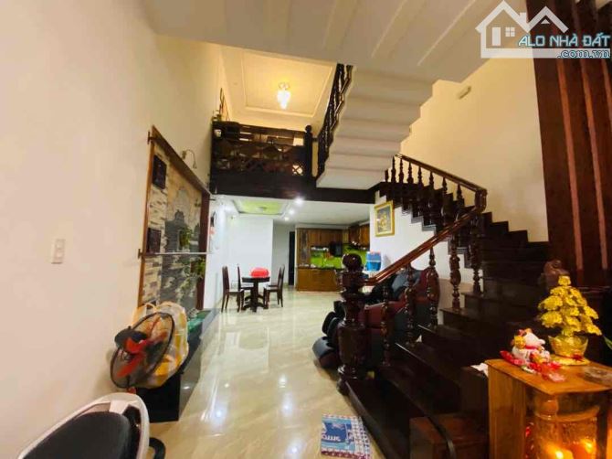 Bán nhà Nguyễn Thúc Trâm, 2 mặt tiền trước sau – lề rộng – 3 mê – sổ vuông, 9.2 tỷ - 8
