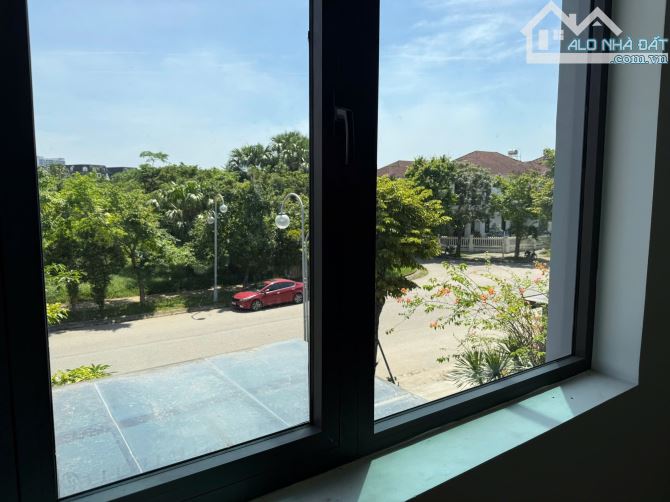 Nhà 4 tầng Full nội thất KĐT An Cựu City 126m2 đường số 10 cách Aeon Mall 200m chỉ 8,5 tỷ - 9