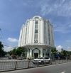 Tòa nhà 12 tầng Nguyễn Thị Minh Khai, P.6, Quận 3. DT: 9.5m x 33m nở hậu 11.6