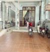Nhà 2 tầng kiệt oto Tùng Thiện Vương, P Vỹ Dạ. Bên cạnh Bệnh viện chỉnh hình