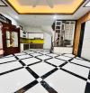 LẠC LONG QUÂN- 32M x 5 TẦNG - NHỈNH 7 TỶ - FULL ĐỒ - Ô Tô Đỗ Gần