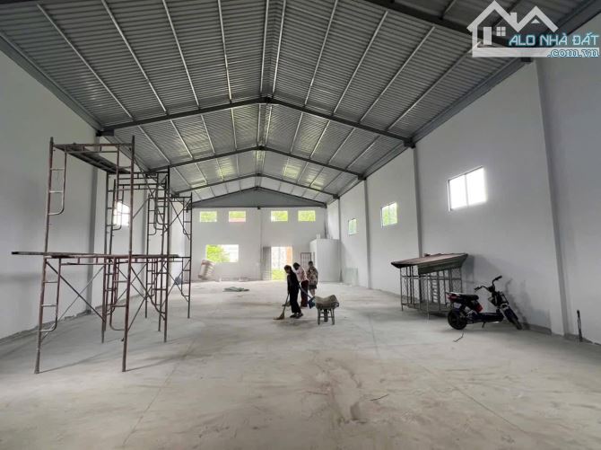 Cho thuê 500m2.kho mới sẵn vp tại ccn tiên phương