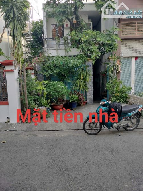 Bán nhà chính chủ (chưa qua đầu tư), DT rộng 111m2 - Lê Quang Sung , Q6