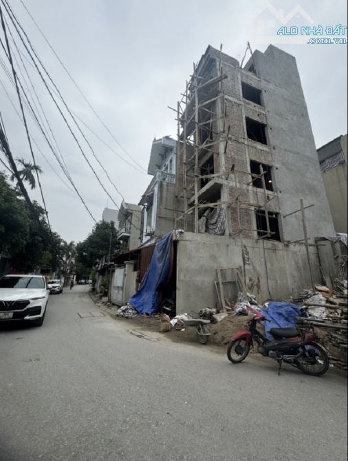 📣📣📣CHỦ  CẦN TIỀN HẠ CHÀO GẤP🚱📣📣 NHÀ MẶT PHỐ THẠCH BÀN  BÁN NHANH- GIÁ TỐT- Ô TÔ TRÁN