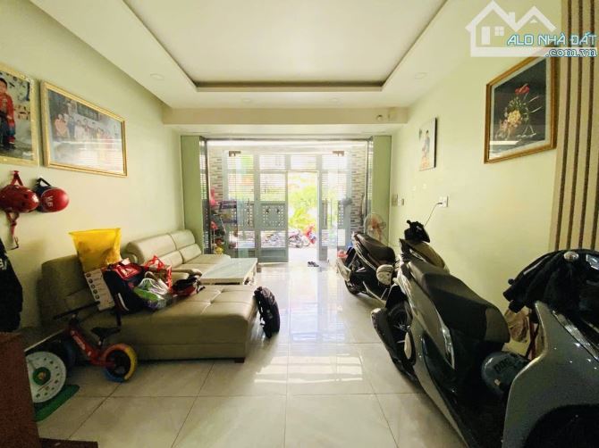 Hẻm ôtô 5m tới nhà. Nguyễn thị Thập 55m2 4 tầng nhà mới ở ngay